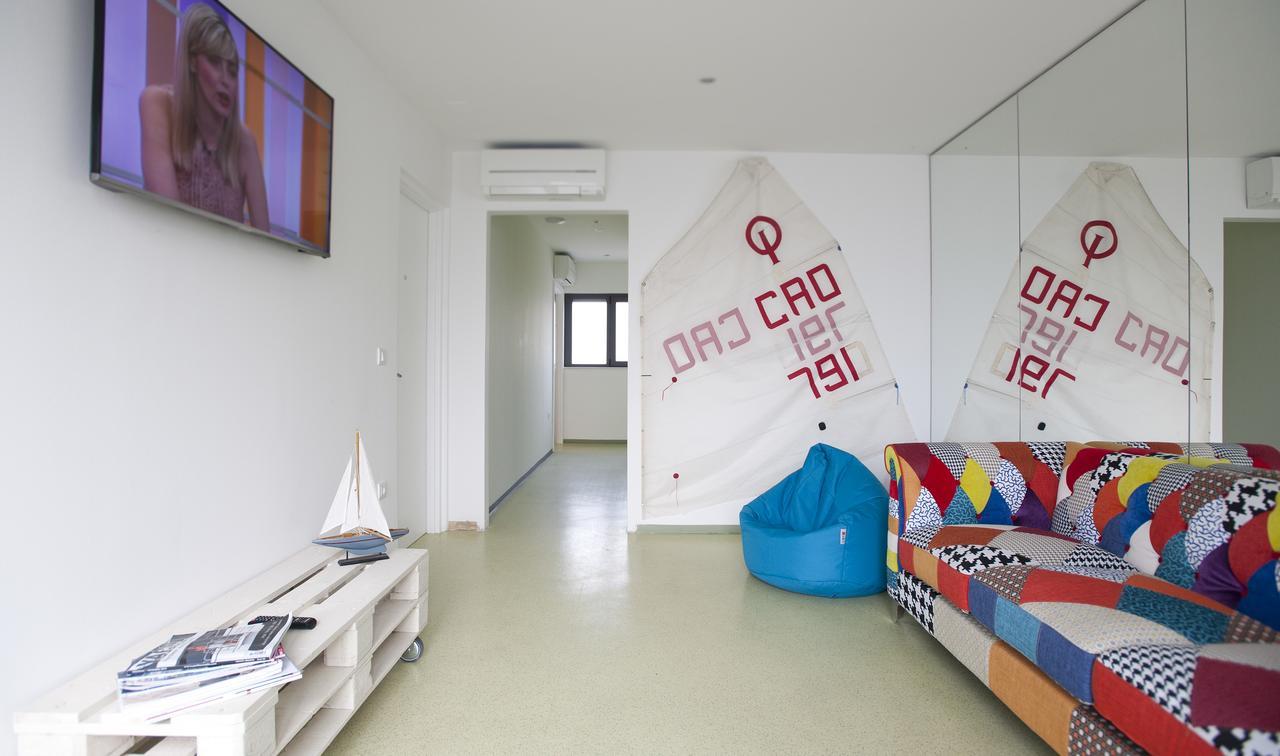 Windward Hostel Zadar Buitenkant foto