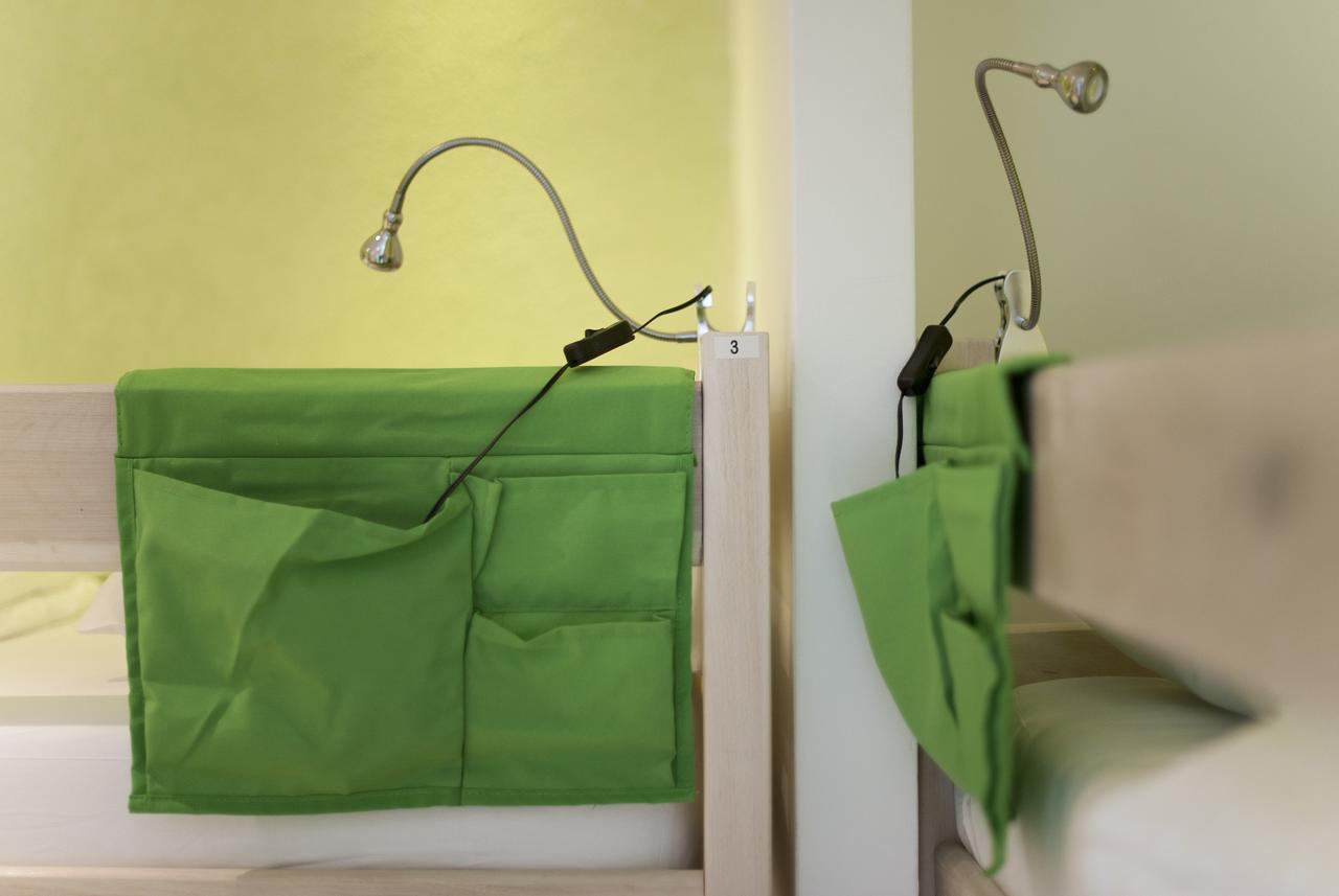 Windward Hostel Zadar Buitenkant foto