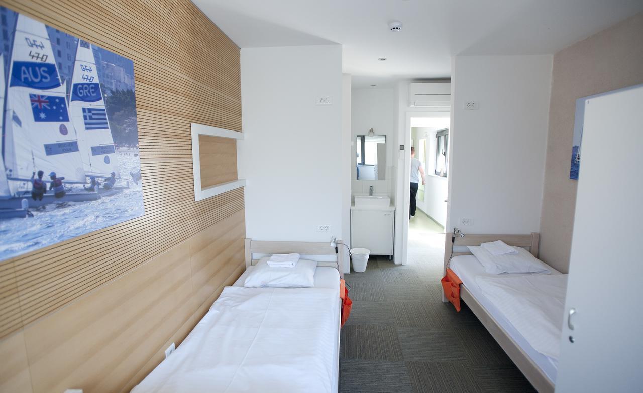 Windward Hostel Zadar Buitenkant foto